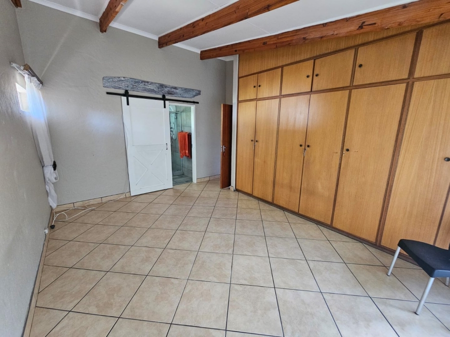 5 Bedroom Property for Sale in Panorama Free State